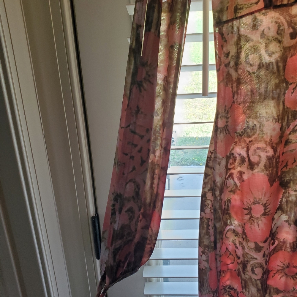 SilverGate Dress - Picture 3 of 6